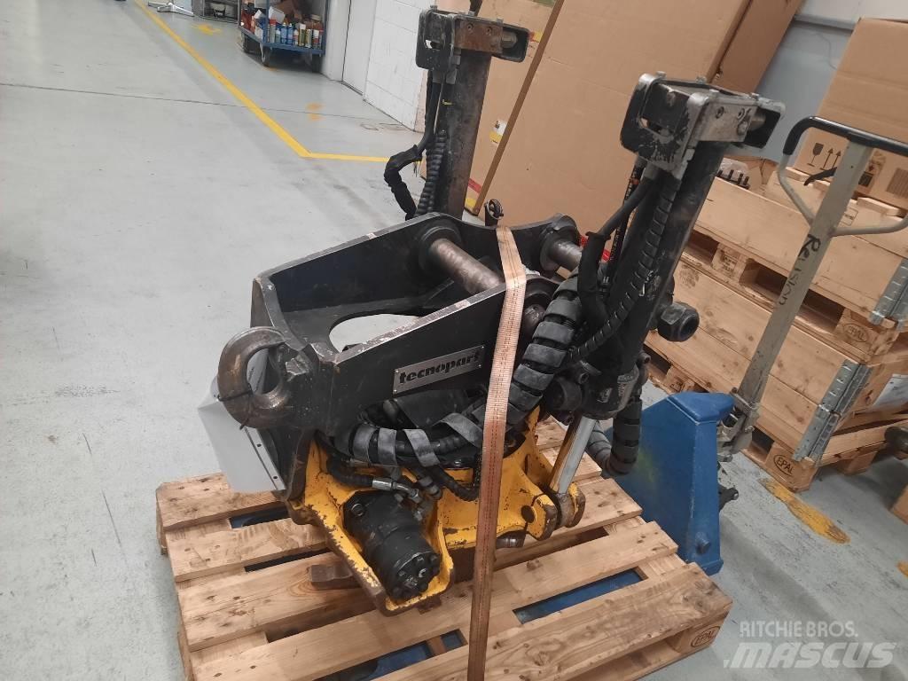 Menzi Muck M535 Bageri točkaši
