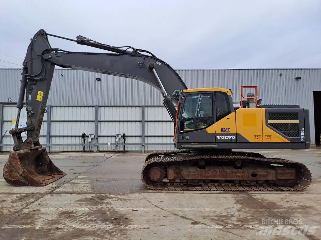 Volvo EC300EL Bageri guseničari