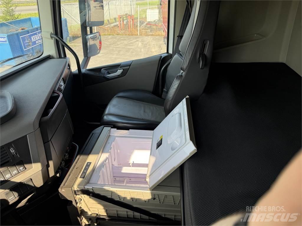 Volvo FH540 8X4 Kiperi kamioni