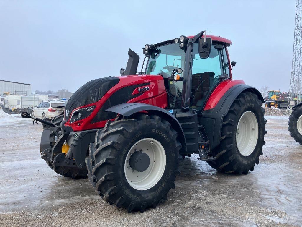 Valtra T234D Traktori