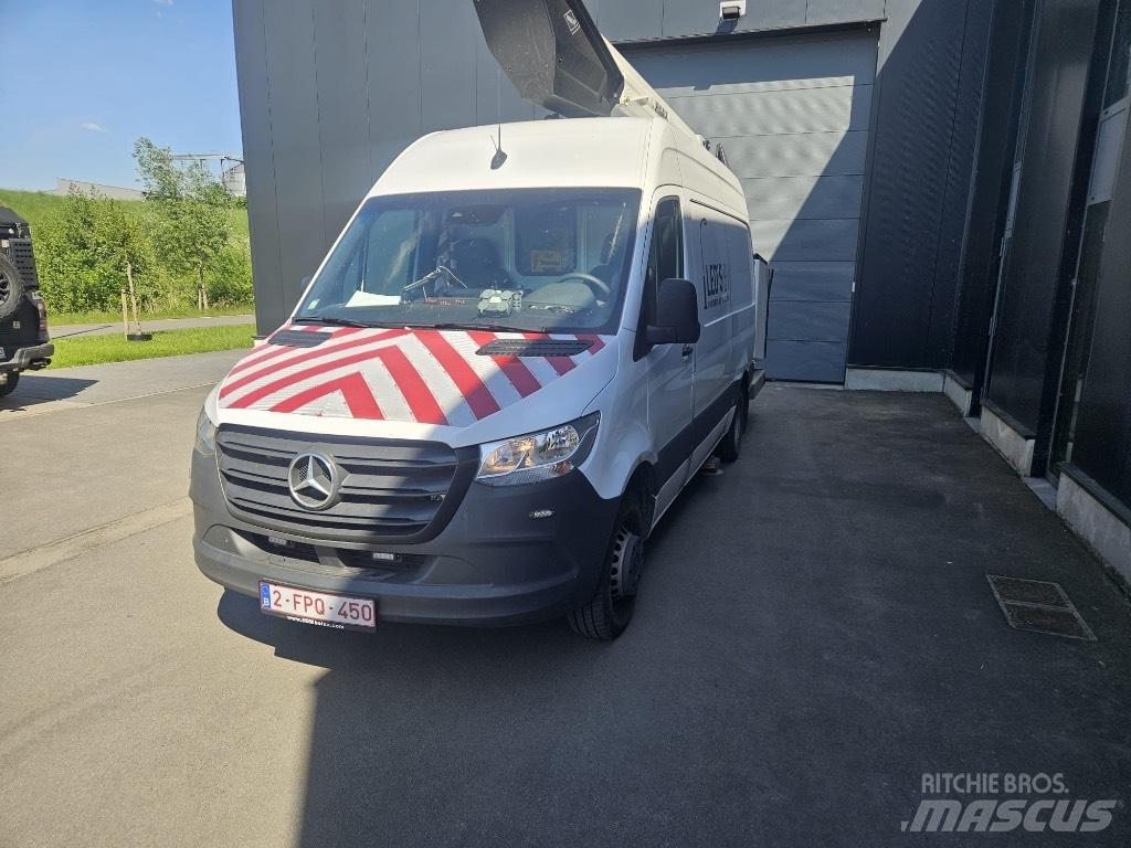 VERSALIFT VT 145 F Auto korpe