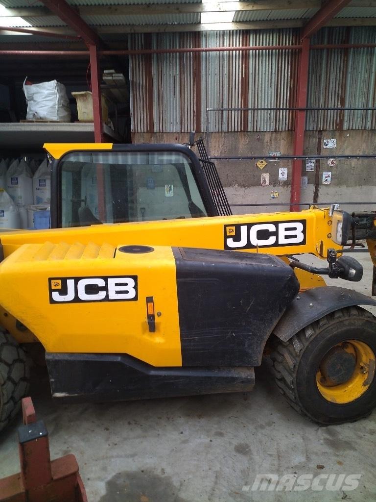 JCB 525-60 Teleskopski viljuškari