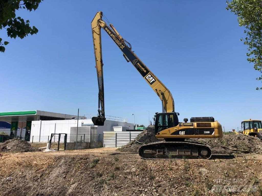 CAT 330 D L Polovni bageri sa dugom rukom