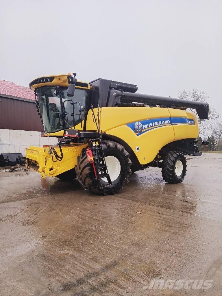 New Holland CX6.90 Kombajni