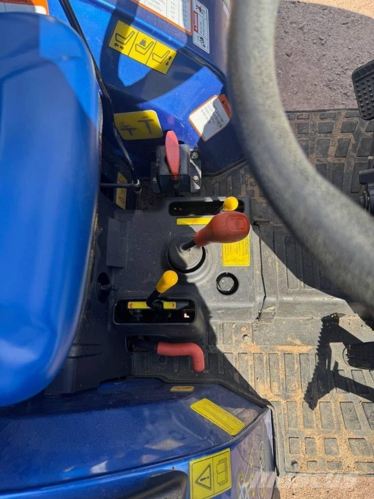 Solis S26 4WD Manji traktori