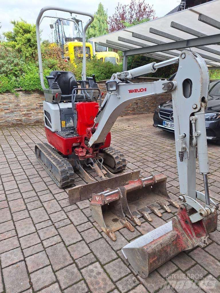 Takeuchi TB 210 R Mini bageri < 7t