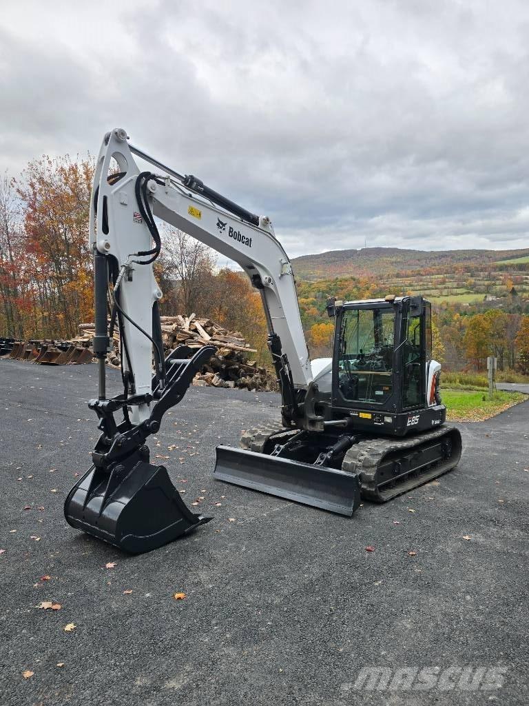 Bobcat E 85 Bageri guseničari