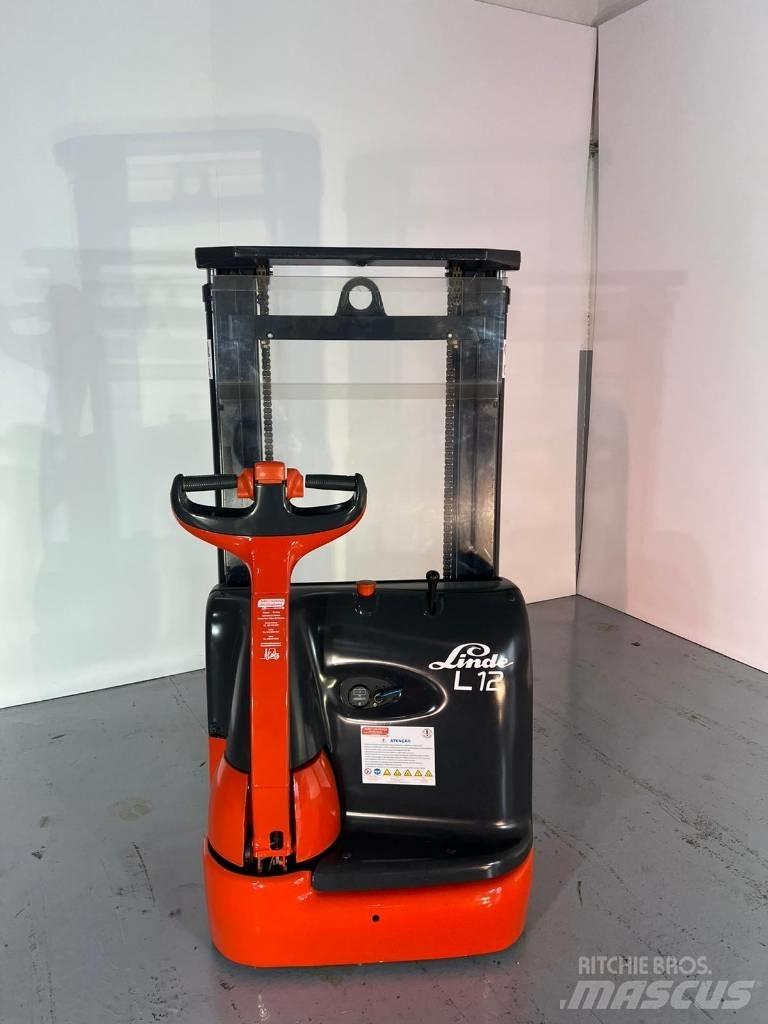 Linde L12 Ručni paletar