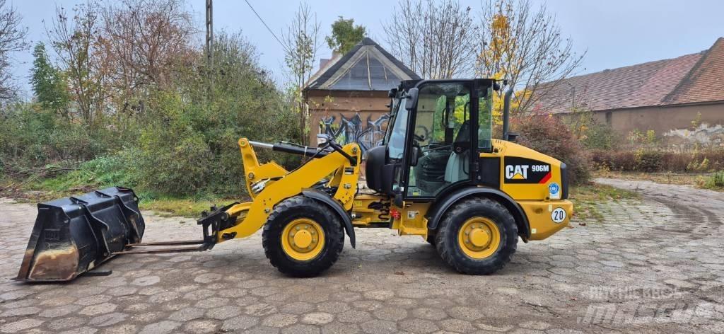 CAT 906 Utovarivači na točkove