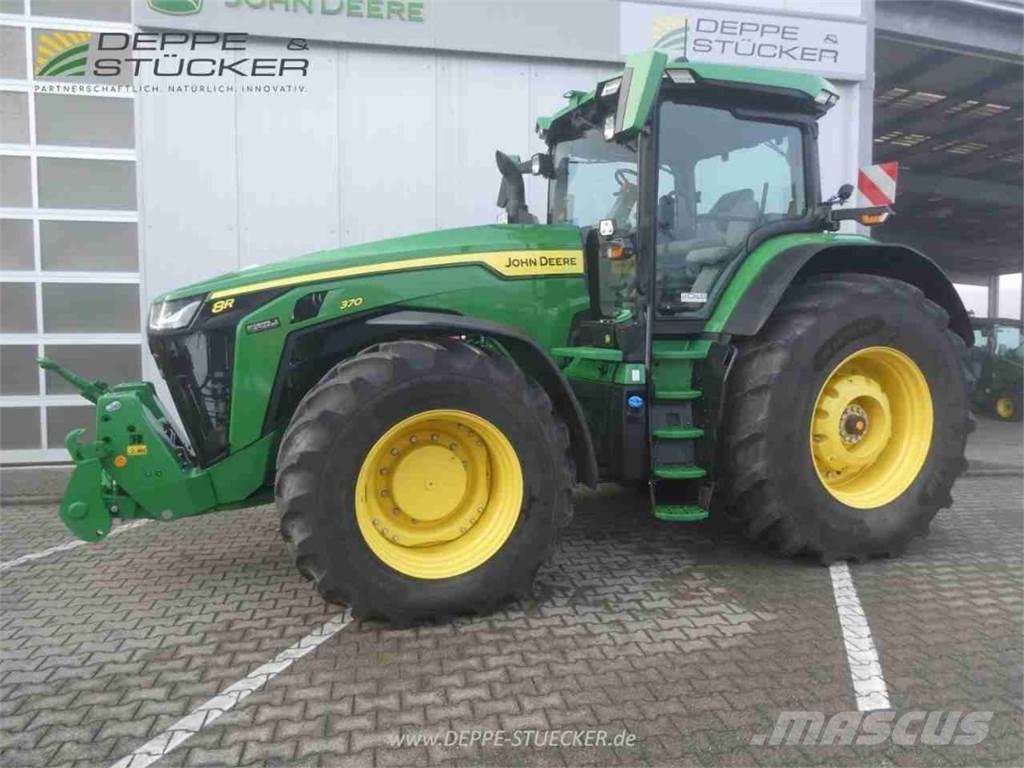 John Deere 8R 370 Traktori