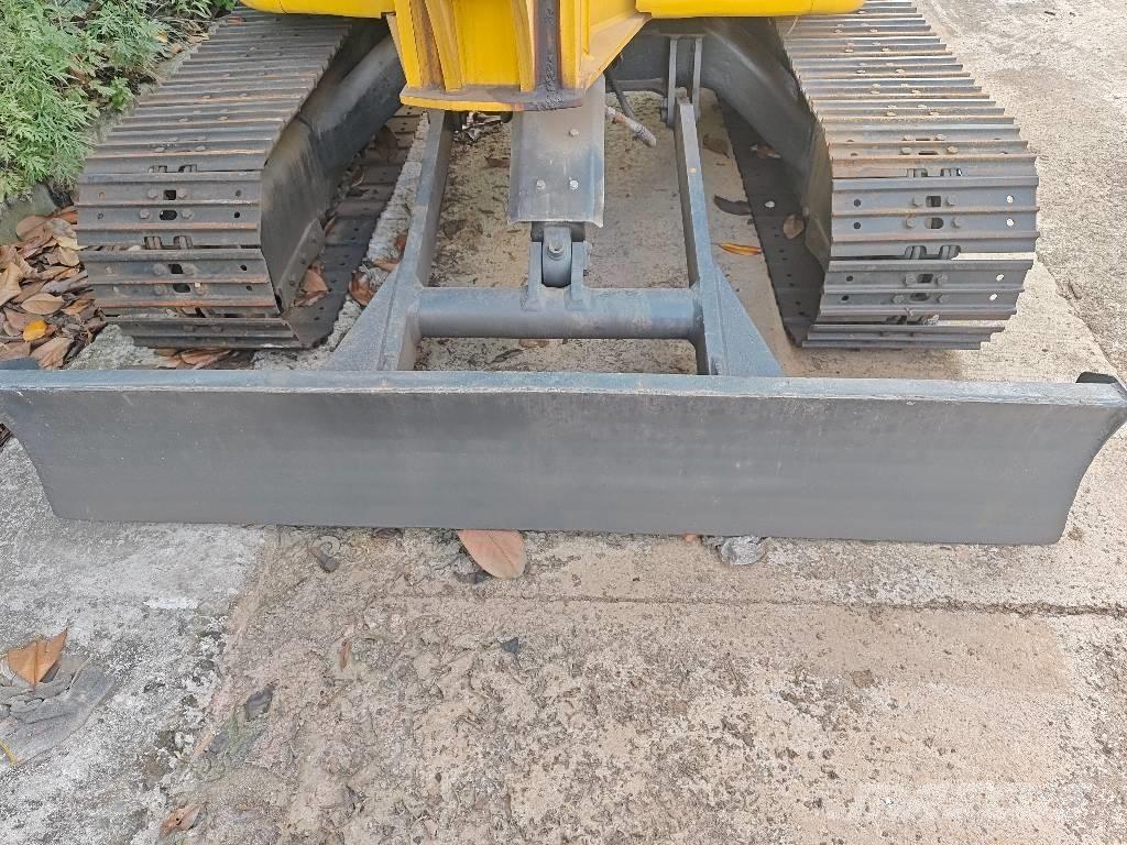 Komatsu PC 55 MR Mini bageri < 7t