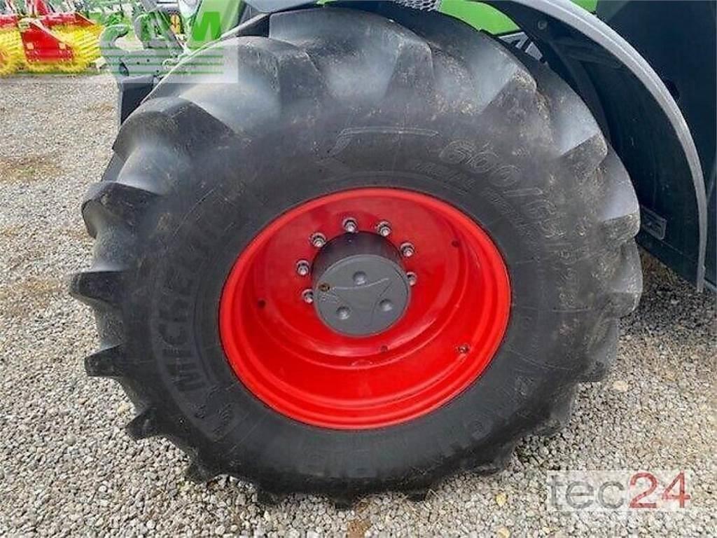 Fendt 724 gen 6 Traktori