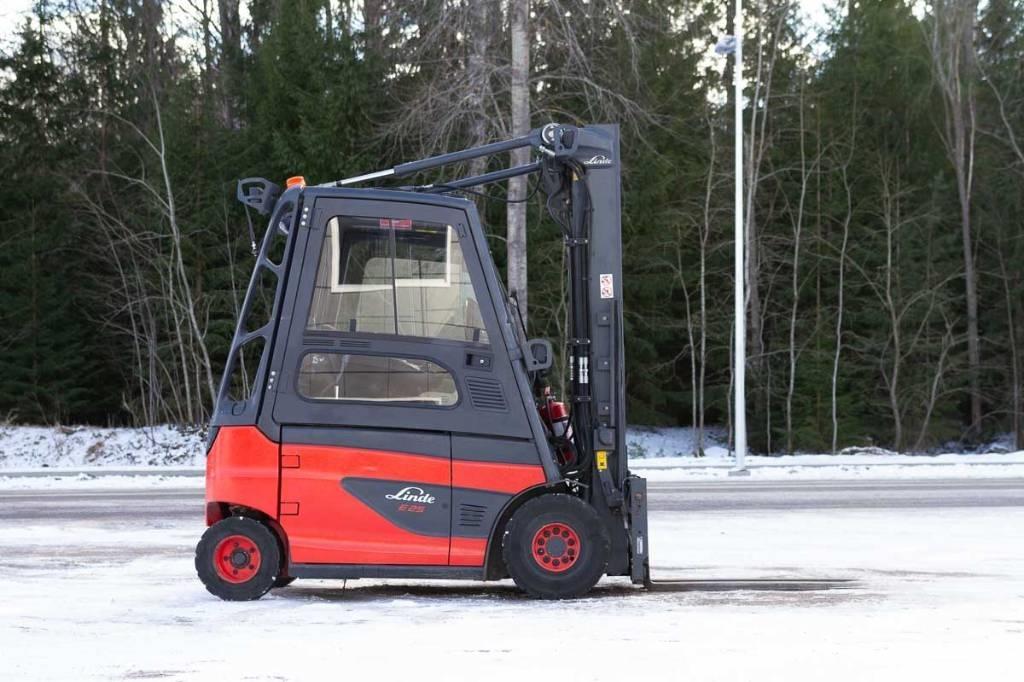Linde E 25 Električni viljuškari