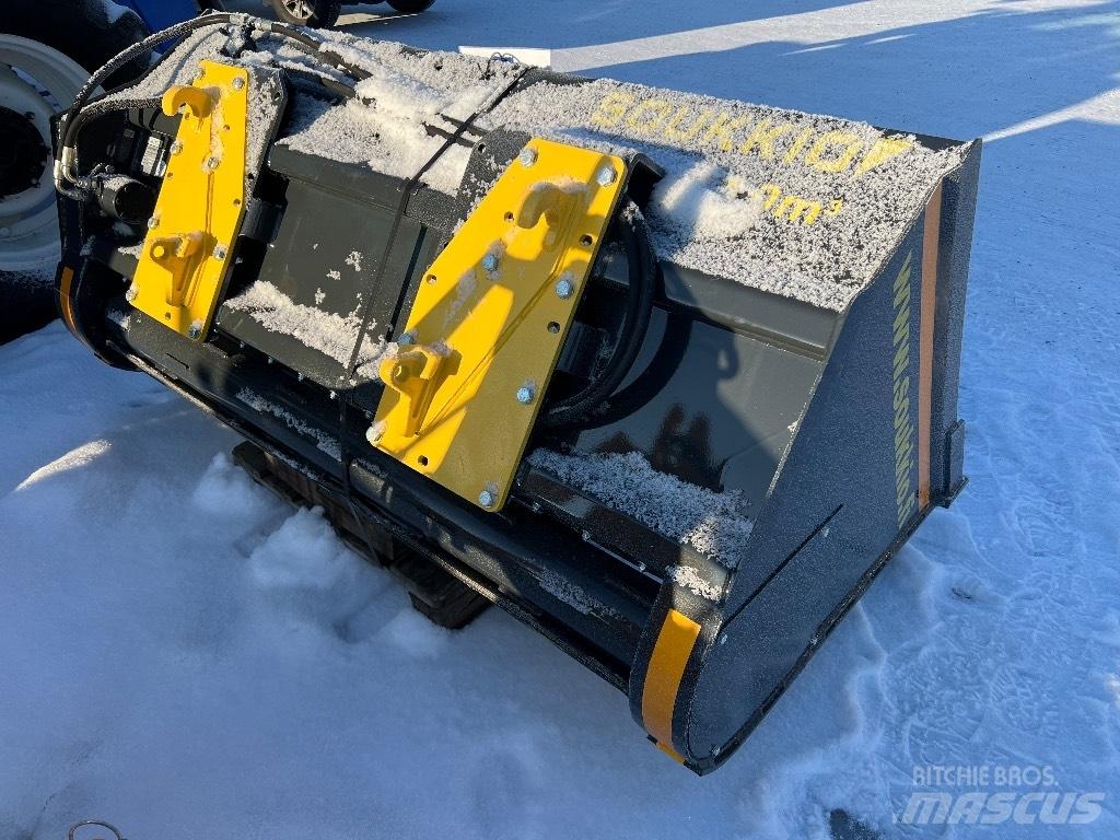 Soukkio HK 1.0m^3 Posipači soli i peska