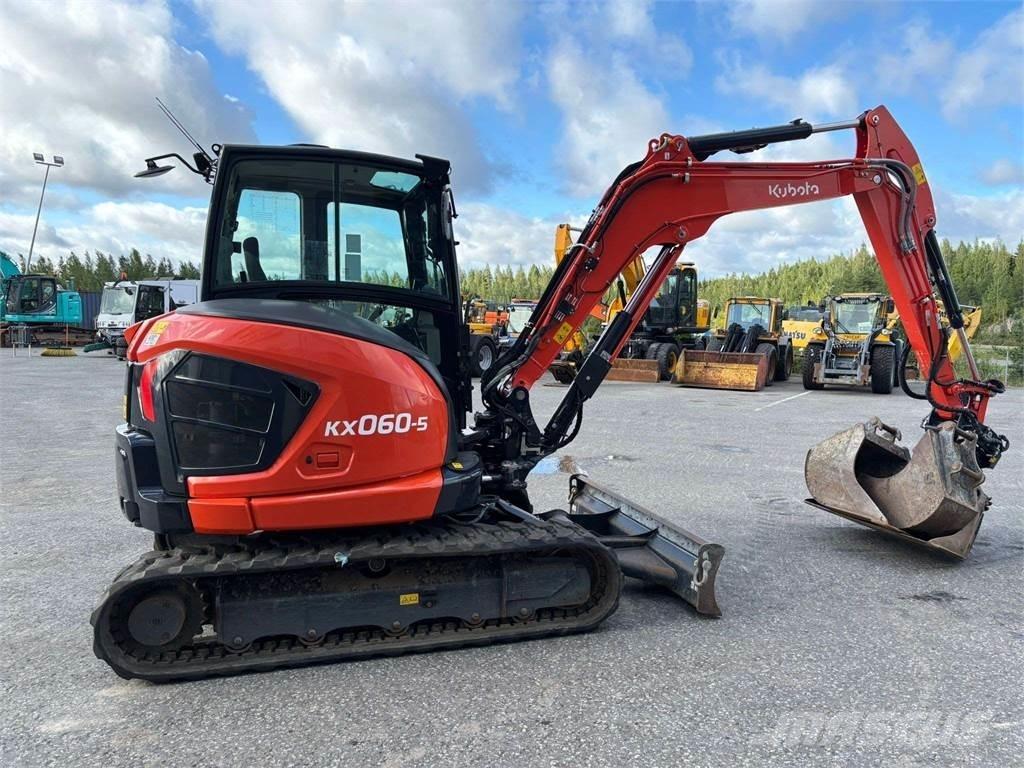 Kubota KX060-5 Mini bageri < 7t