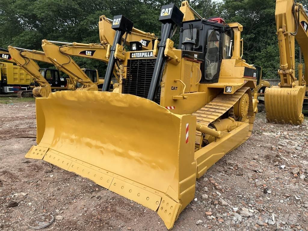CAT D 7 R Buldožeri guseničari