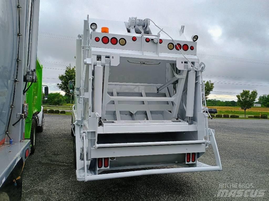 Sterling L7500 Kamioni za otpad