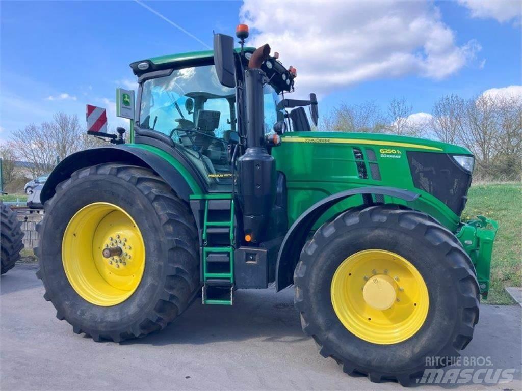 John Deere 6250R Traktori