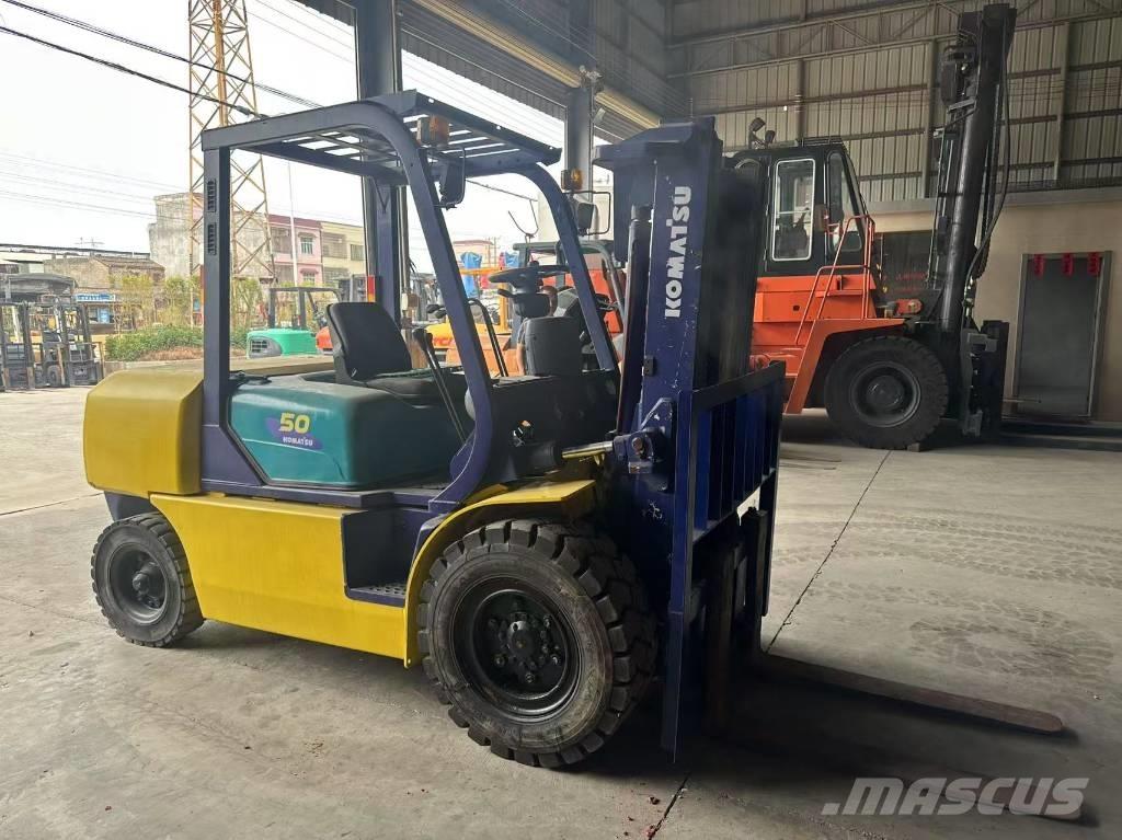 Komatsu 5t Dizelski viljuškari