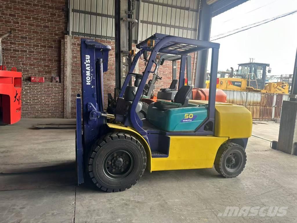 Komatsu 5t Dizelski viljuškari