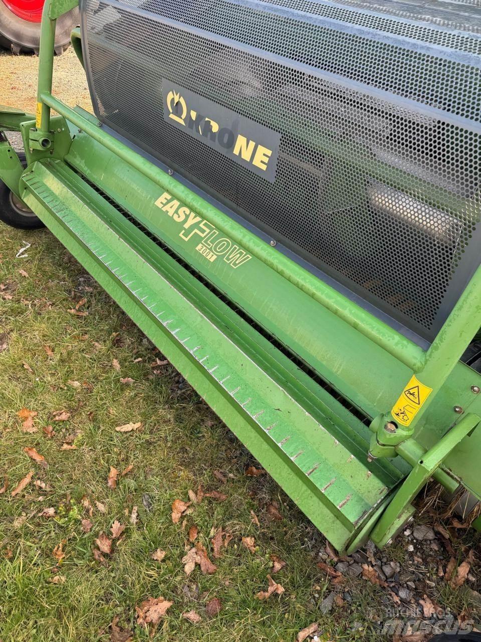 Krone BIG x 700 Mašine za stočnu hranu sa sopstvenim pogonom