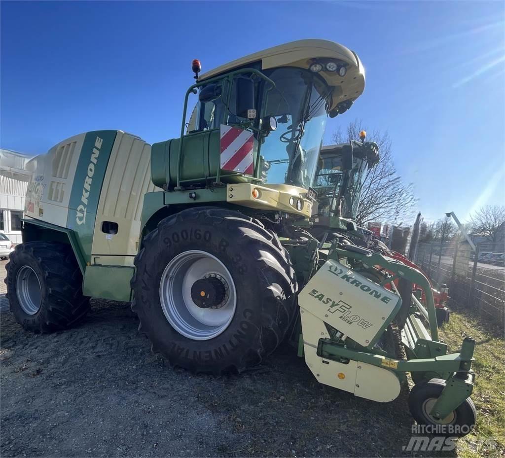 Krone BIG x 700 Mašine za stočnu hranu sa sopstvenim pogonom