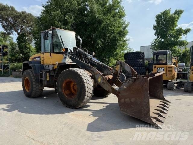 Komatsu WA 200-5 Utovarivači na točkove