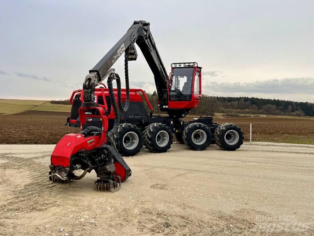 Komatsu 901 XC Harversteri