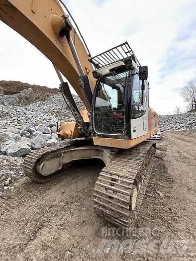 Liebherr R946 LC Polovni specijalni bageri