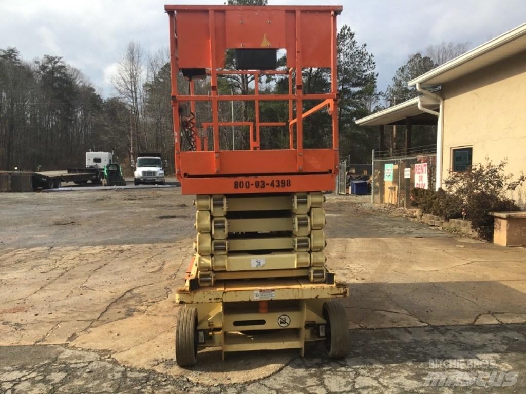 JLG 3248RS Makazaste platforme