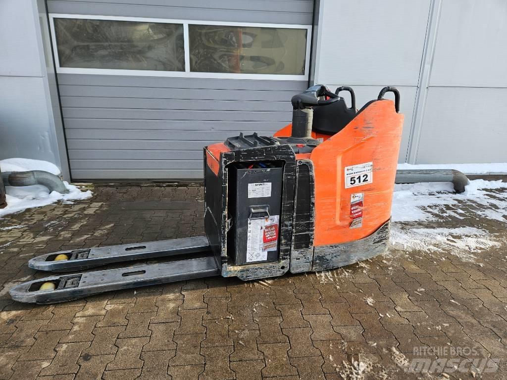 BT LPE 250 Električni viljuškari