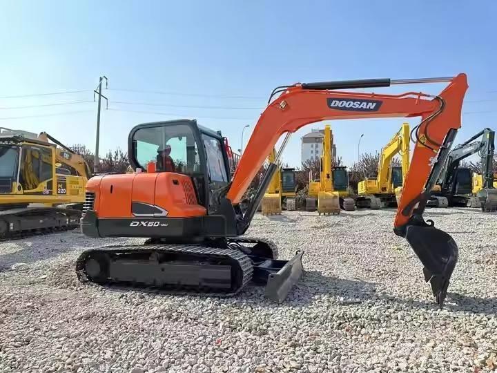 Doosan DX60-9C Bageri guseničari