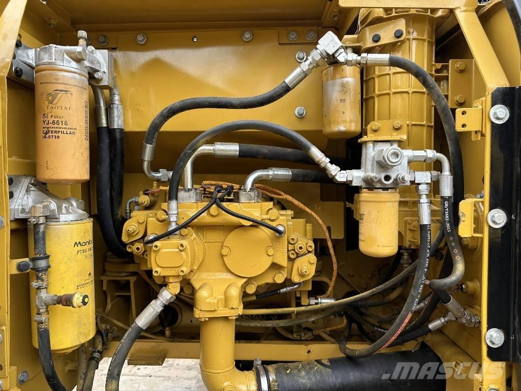 CAT 320D Bageri guseničari