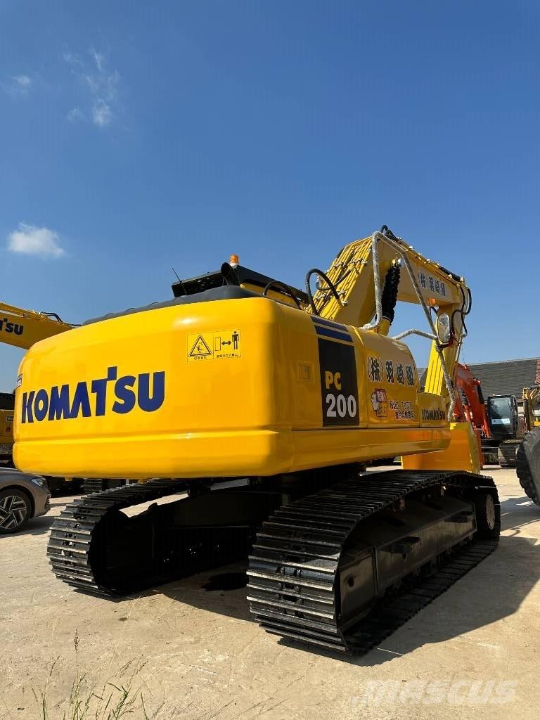 Komatsu PC 200-7 Bageri guseničari