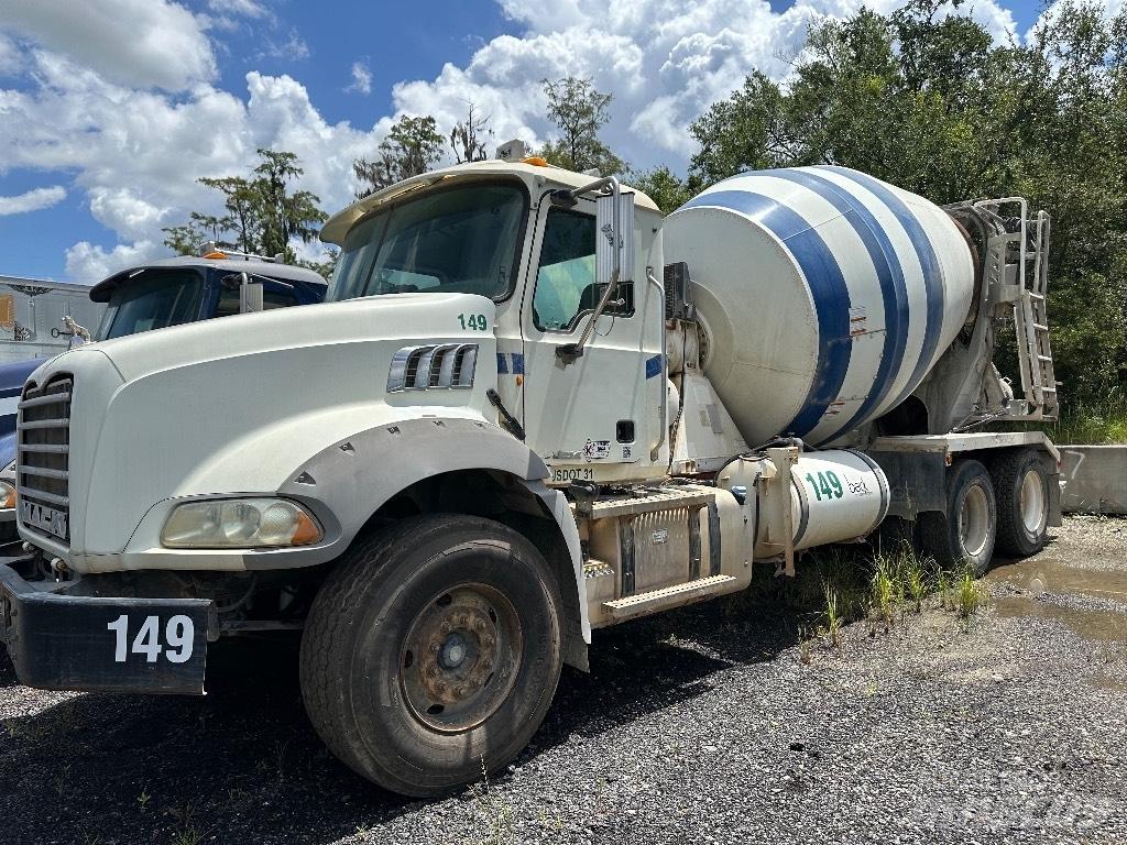 Mack GU 800 Ostali kamioni