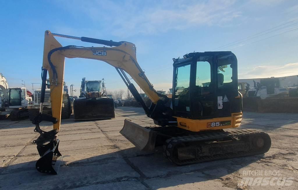 JCB 85 Z-1 Midi bageri 7t – 12t