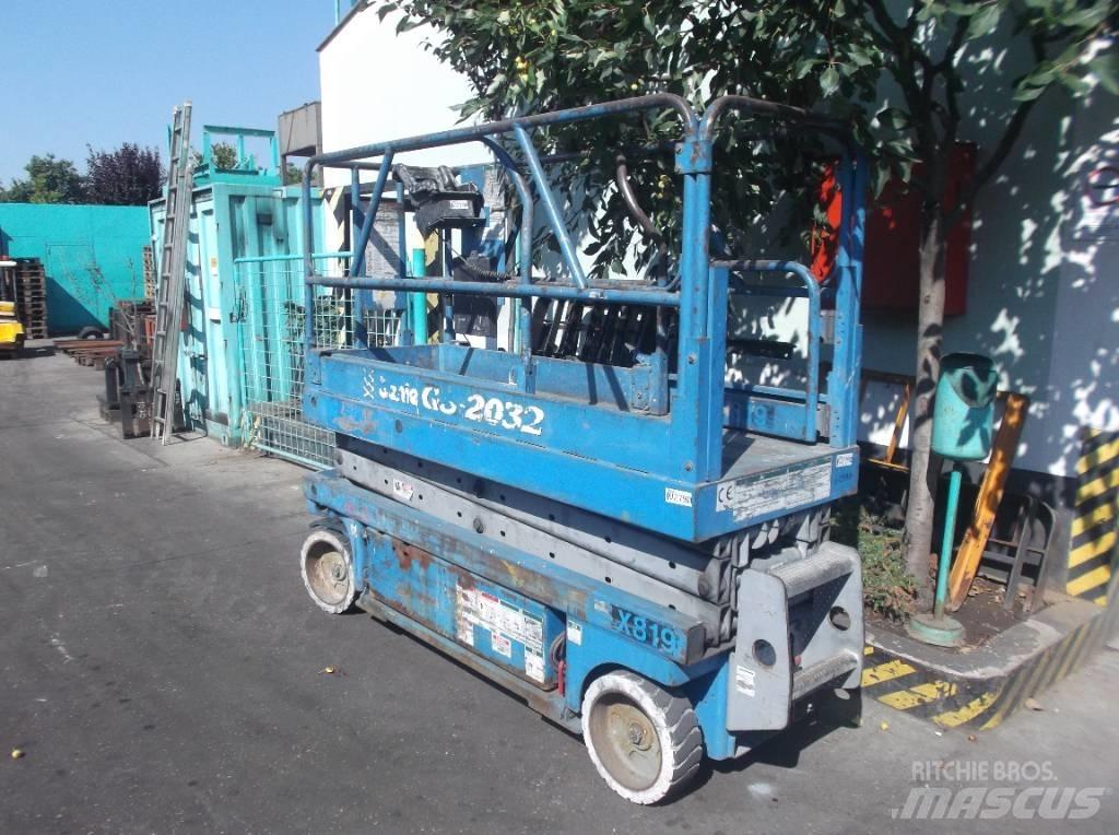Genie GS 2032    V-2790 Jarbolne penjajuće platforme