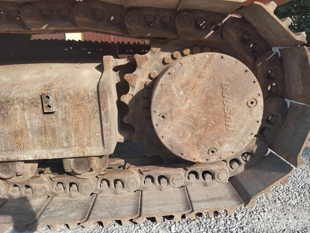 Doosan DX 300 LC Bageri guseničari