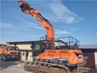 Doosan DX 300 LC Bageri guseničari
