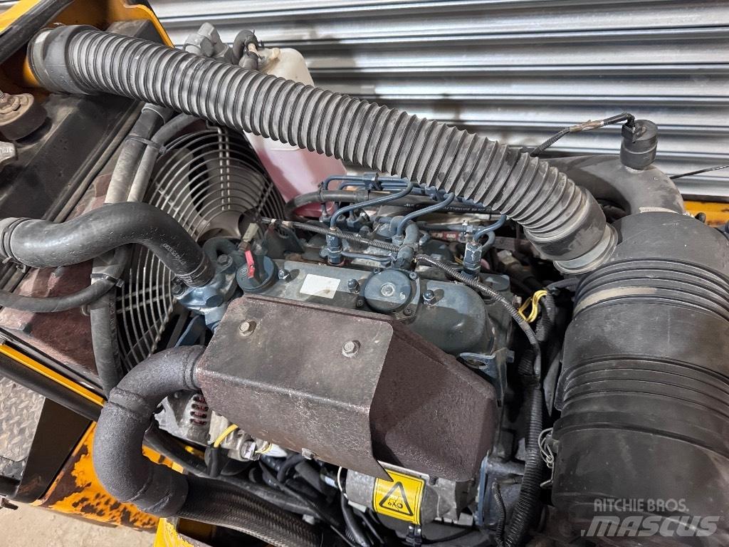 JCB VMT 160-80 Valjci sa duplim bubnjem