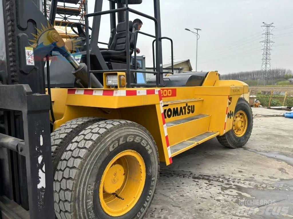 Komatsu FD 200 Dizelski viljuškari