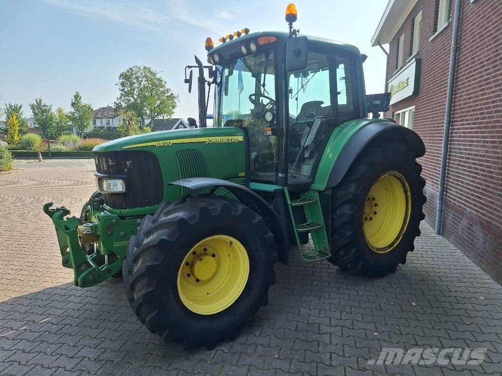John Deere 6420 Traktori