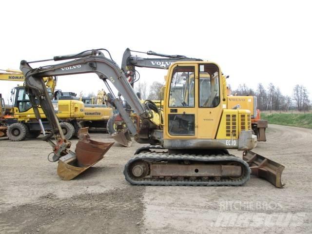 Volvo EC 70 Midi bageri 7t – 12t