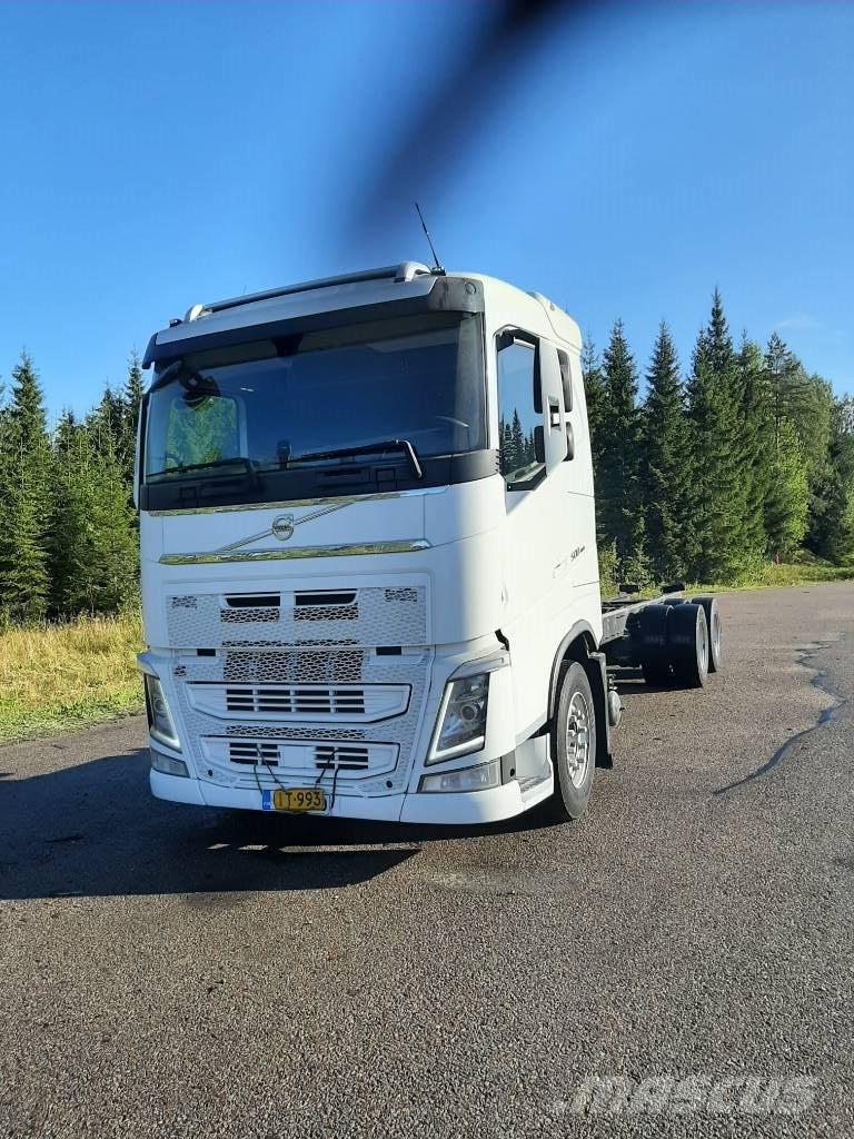 Volvo FH 13 Kamioni-šasije