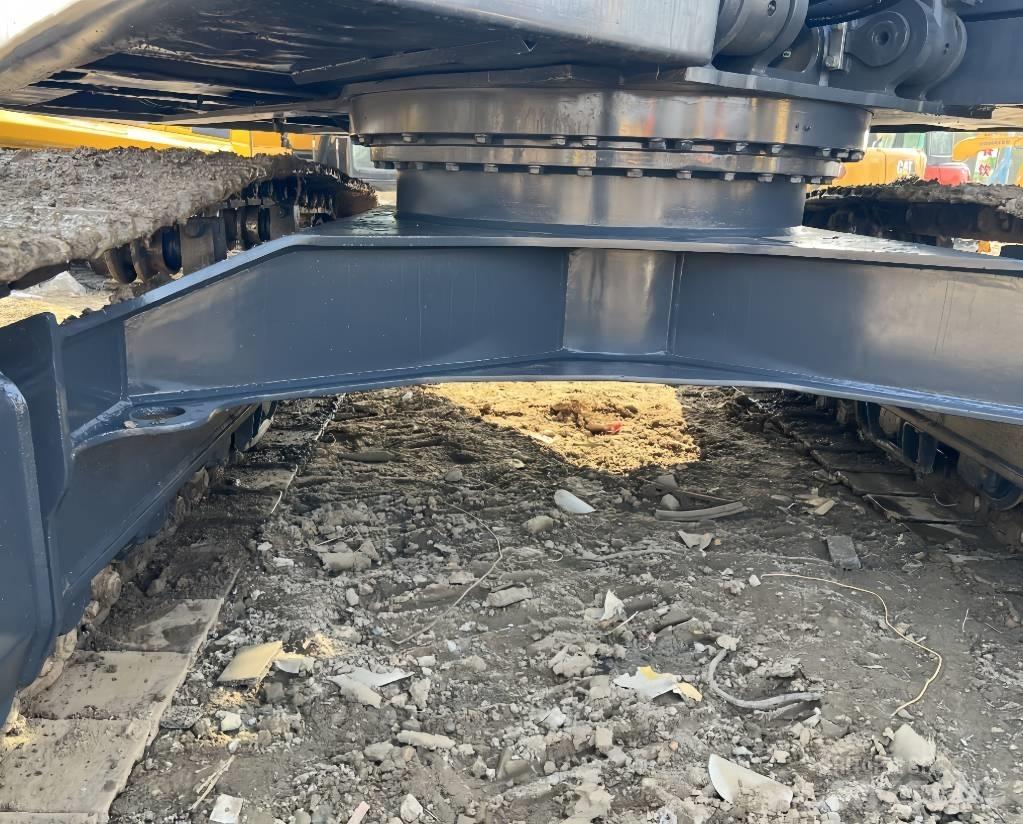 Volvo EC 220 Bageri guseničari