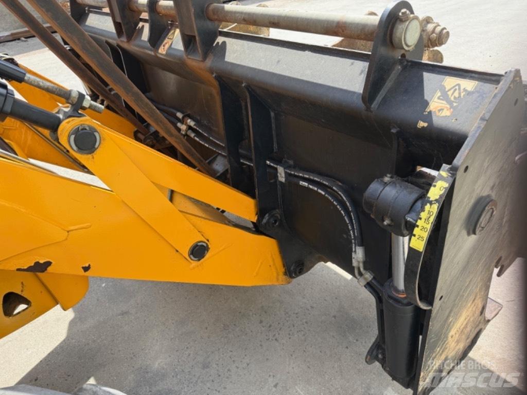 JCB 3 CX Rovokopači