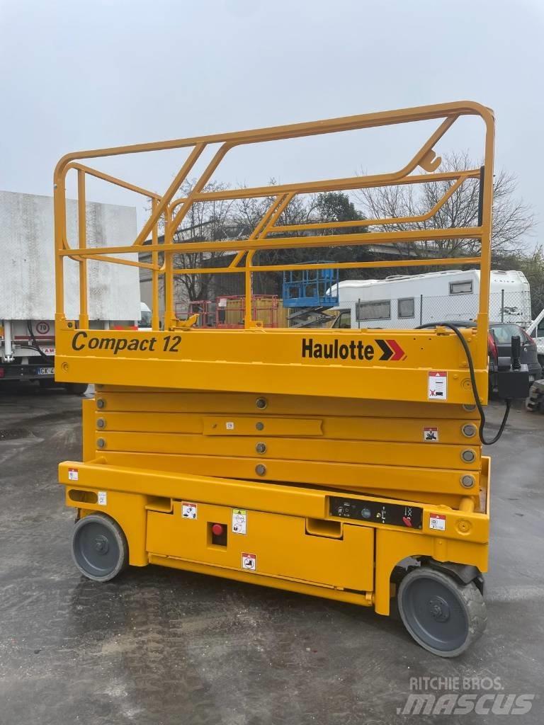 Haulotte Compact 12 Makazaste platforme