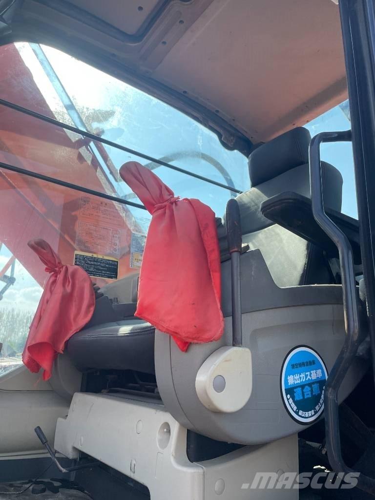 Hitachi ZX 240 Bageri guseničari