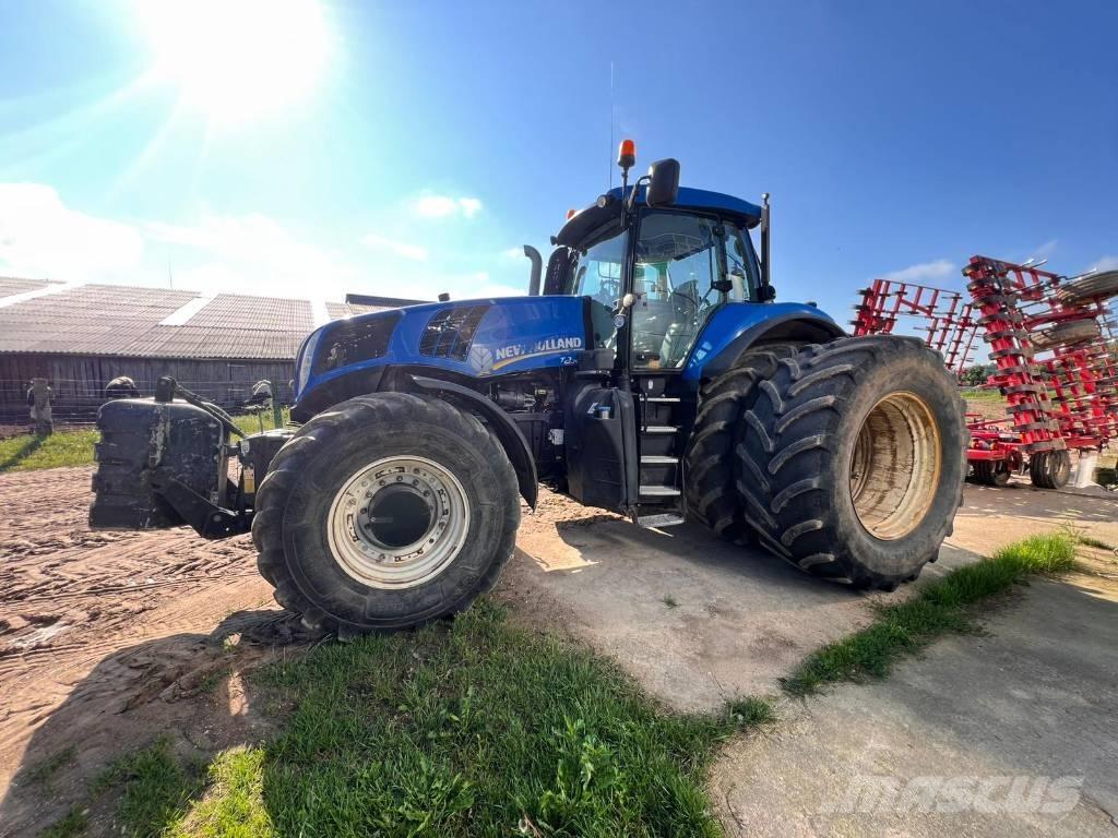 New Holland T8.360 Traktori