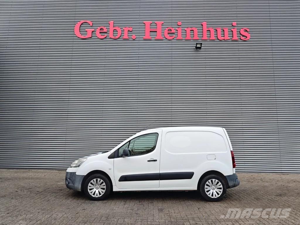 Citroën Berlingo Sanduk kombiji